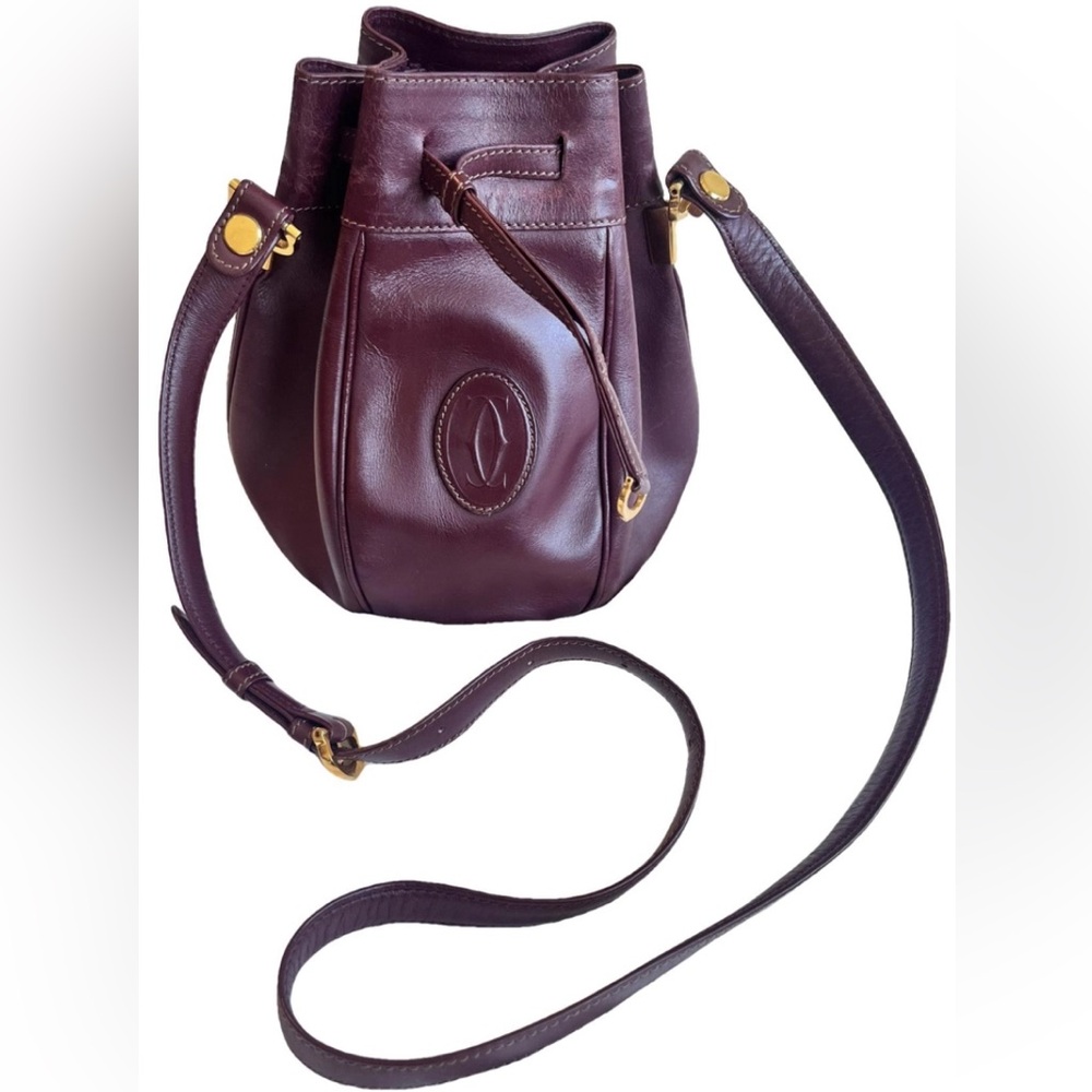 🍷💯Authentic Cartier Crossbody Bucket Bag 🍷